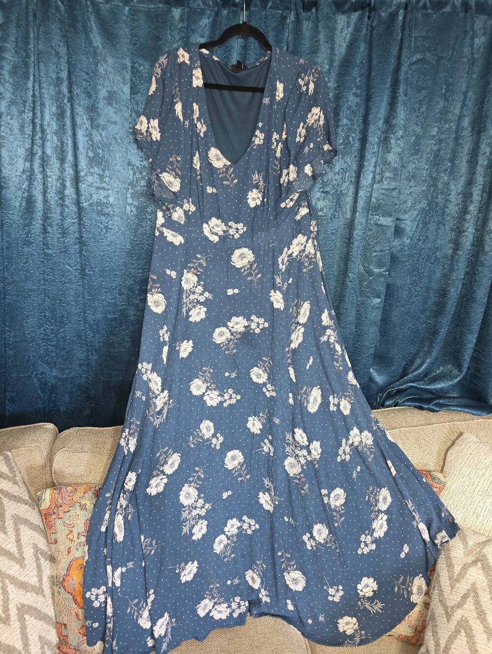Torrid Blue Floral V-Neck Maxi Dress